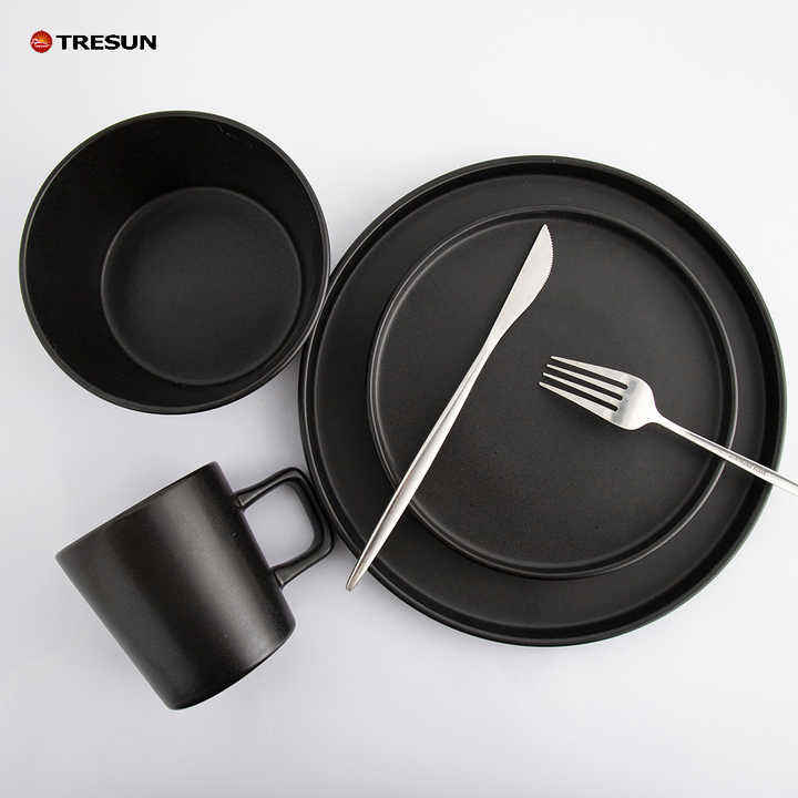 Tresun®16-Piece Matte Black Dinnerware Set | Service for 4