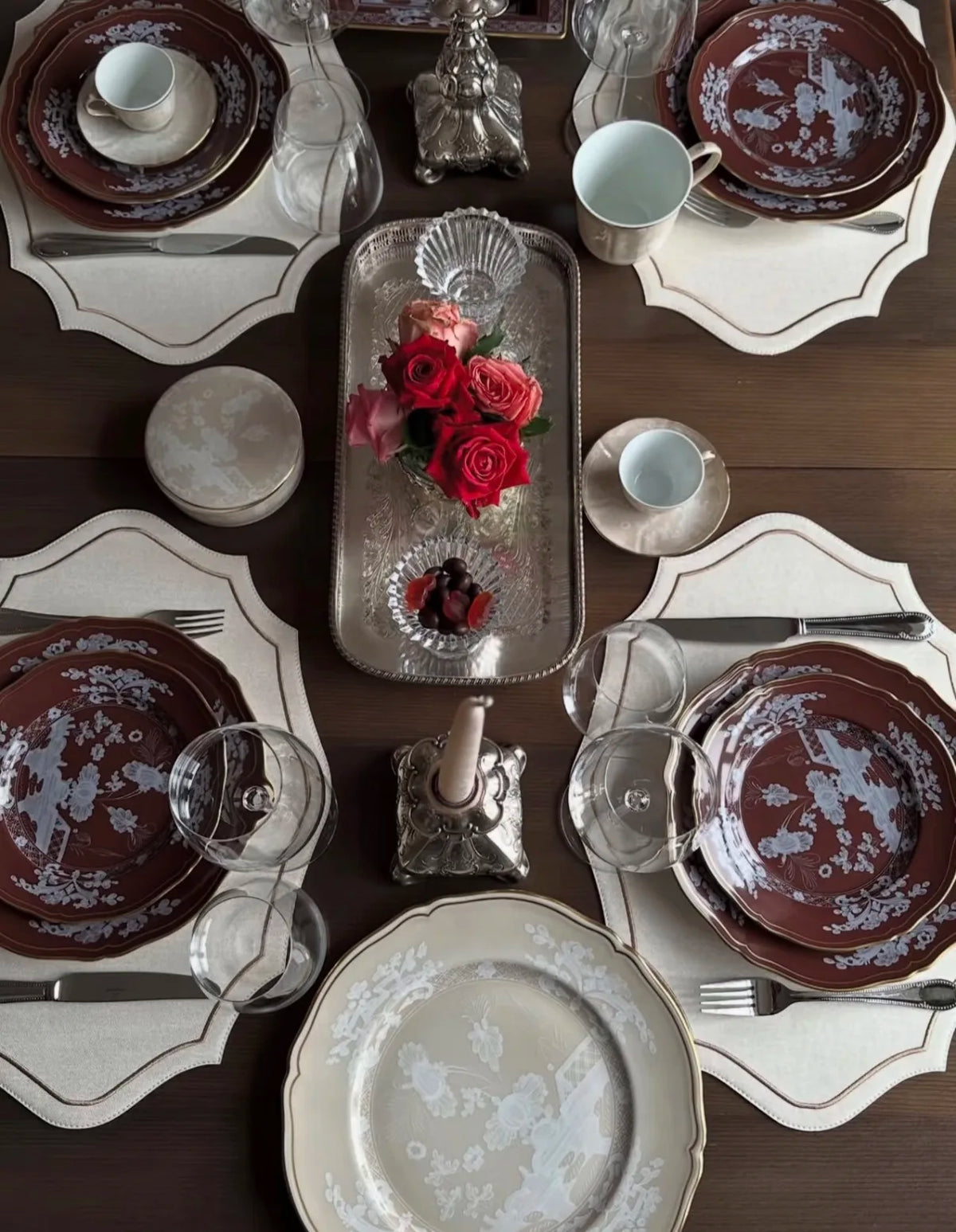 Bone China Dinner Plates Set Custom Pattern Luxury Wedding Hotel Tableware Free Design Customized Gift Ceramics Plates Wholesale
