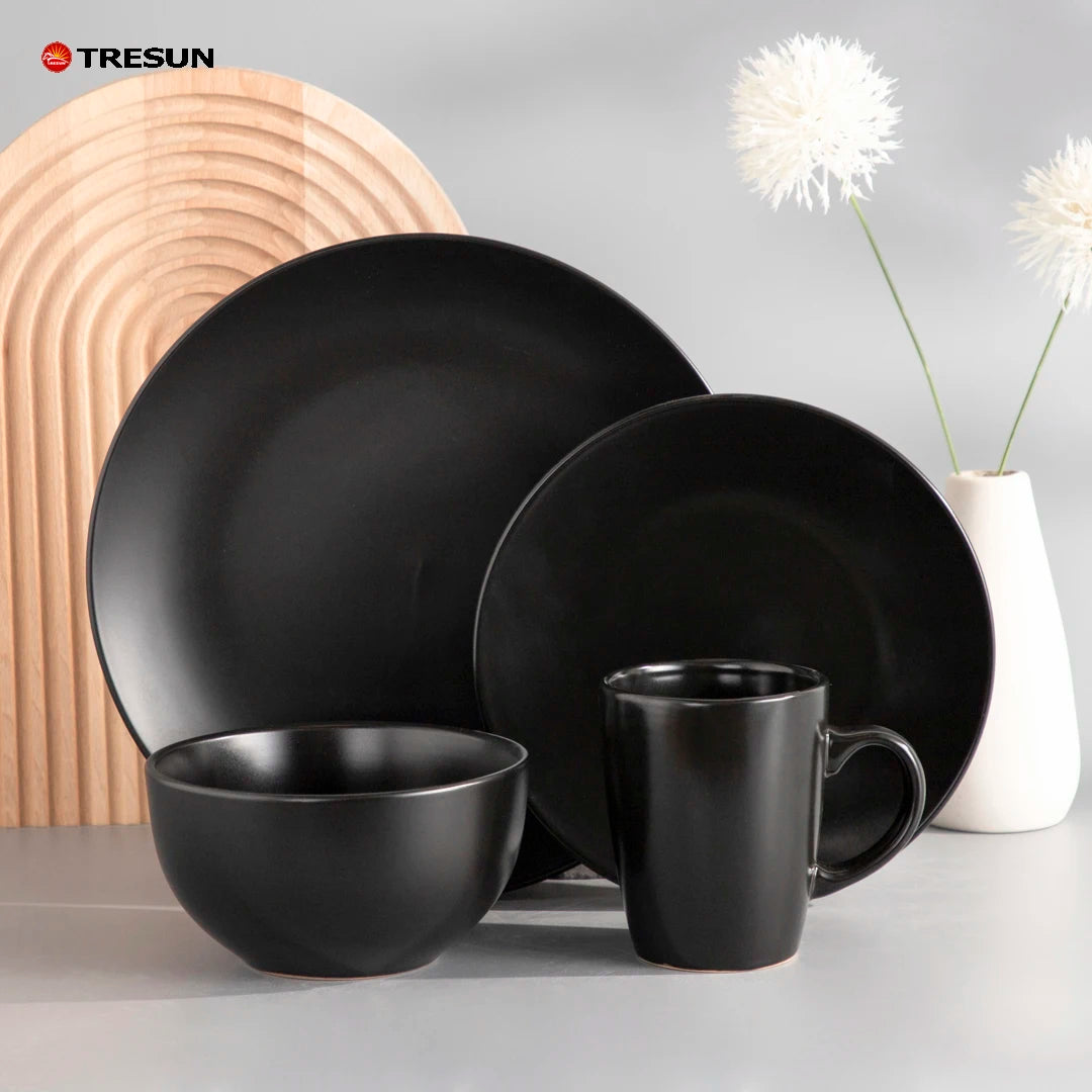 Luxury Vajillas 16 Piece Pcs Ceramic Plates and Bowls Modern Flat Microwave Safe Matte Black Stoneware Dinnerware Set of 4