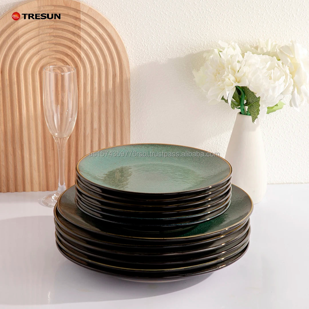 Luxury 16-Piece Eco Friendly Modern Luxury Stoneware Blue Ceramic Dinnerware Set for Hotel Wedding Catering Factory Direct