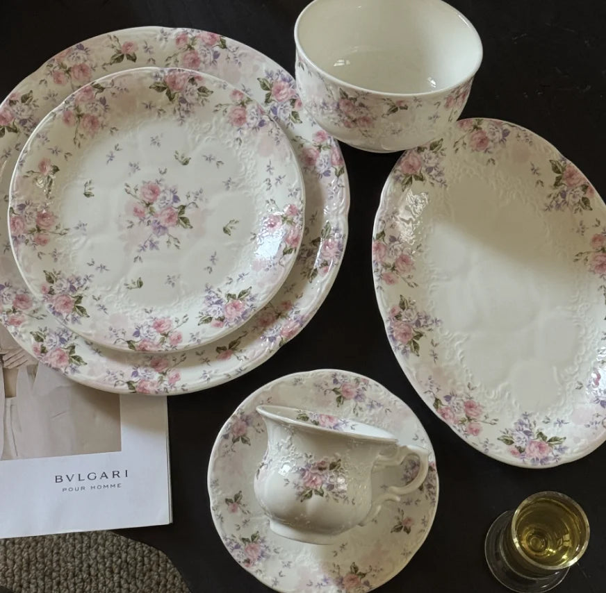 Vintage Pink Rose Floral Embossed Ceramic Dinnerware Set Elegant Porcelain Plate Cup Saucer for Wedding Restaurant Wholesale