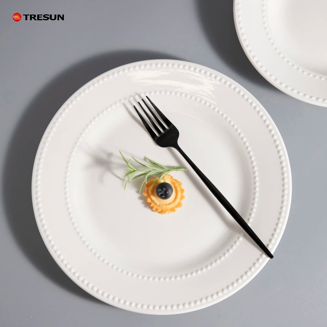 Simple Relief Western Plate Dish Set Pure White Underglaze Color Plate for Wedding