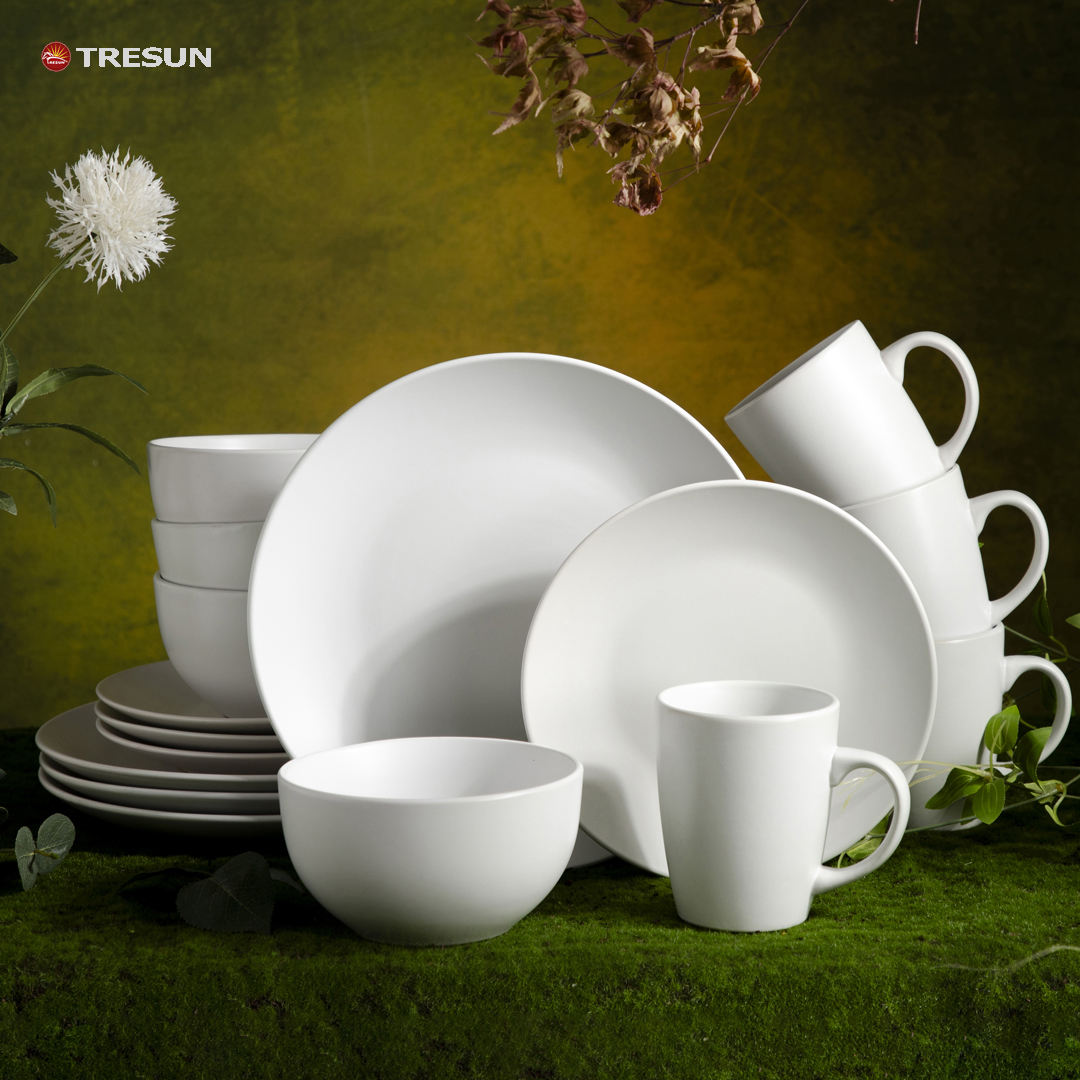 Tresun®16-piece Stoneware Dinnerware Set, Service for 4