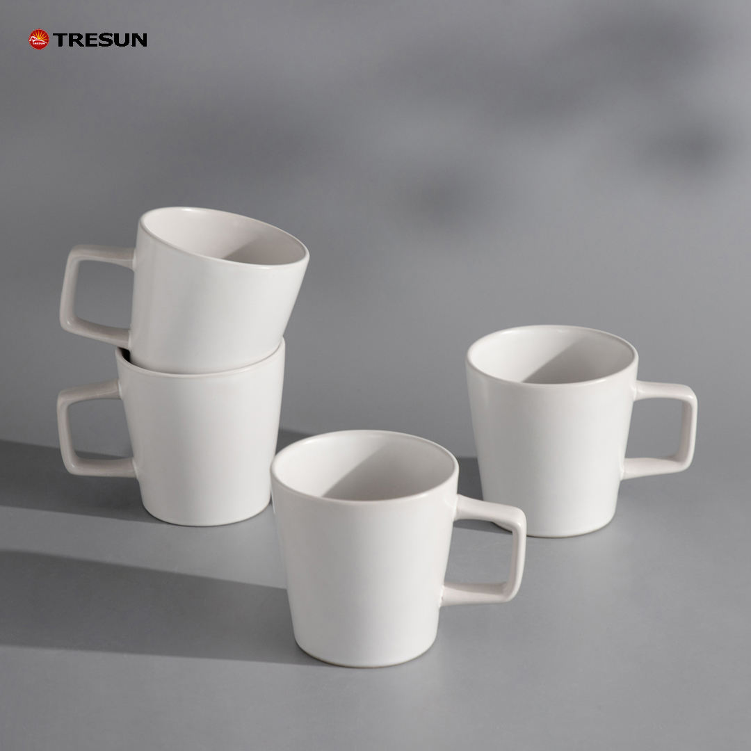 Tresun®16-Piece Glossy White Dinnerware Set | Service for 4