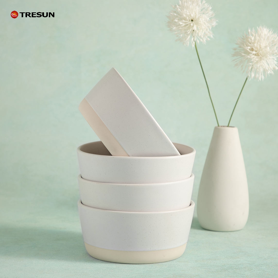 16 Pcs TRESUN Luxury Nordic White Matte Stoneware Dinnerware Set Custom logo Dishwasher/microwave Safe Free Sample Service 4 for