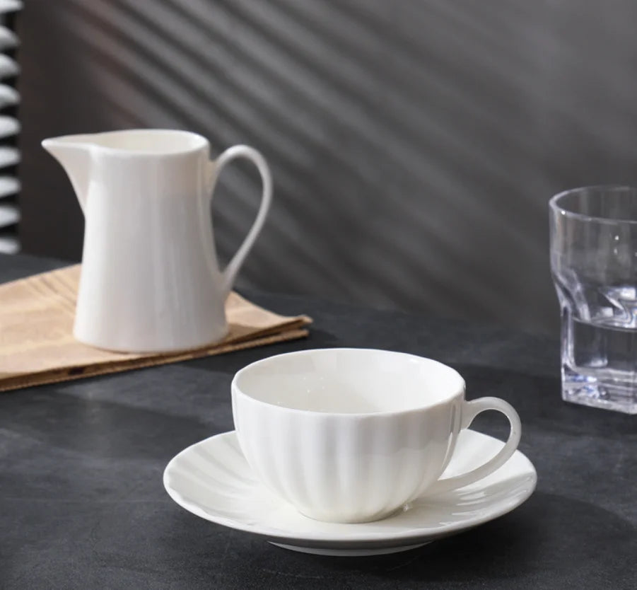 White Porcelain Hotel Custom Cup And Saucer Set Tea Coffee Cup For Restaurant Wedding Wholesale