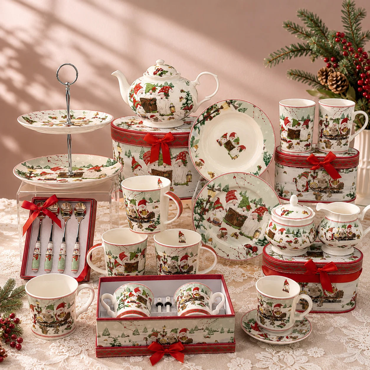 Creative Coffee Ceramic Cups with Handle Christmas Ceramic Cup Mug Set Cartoon Christmas Elf Design Porcelain Mug