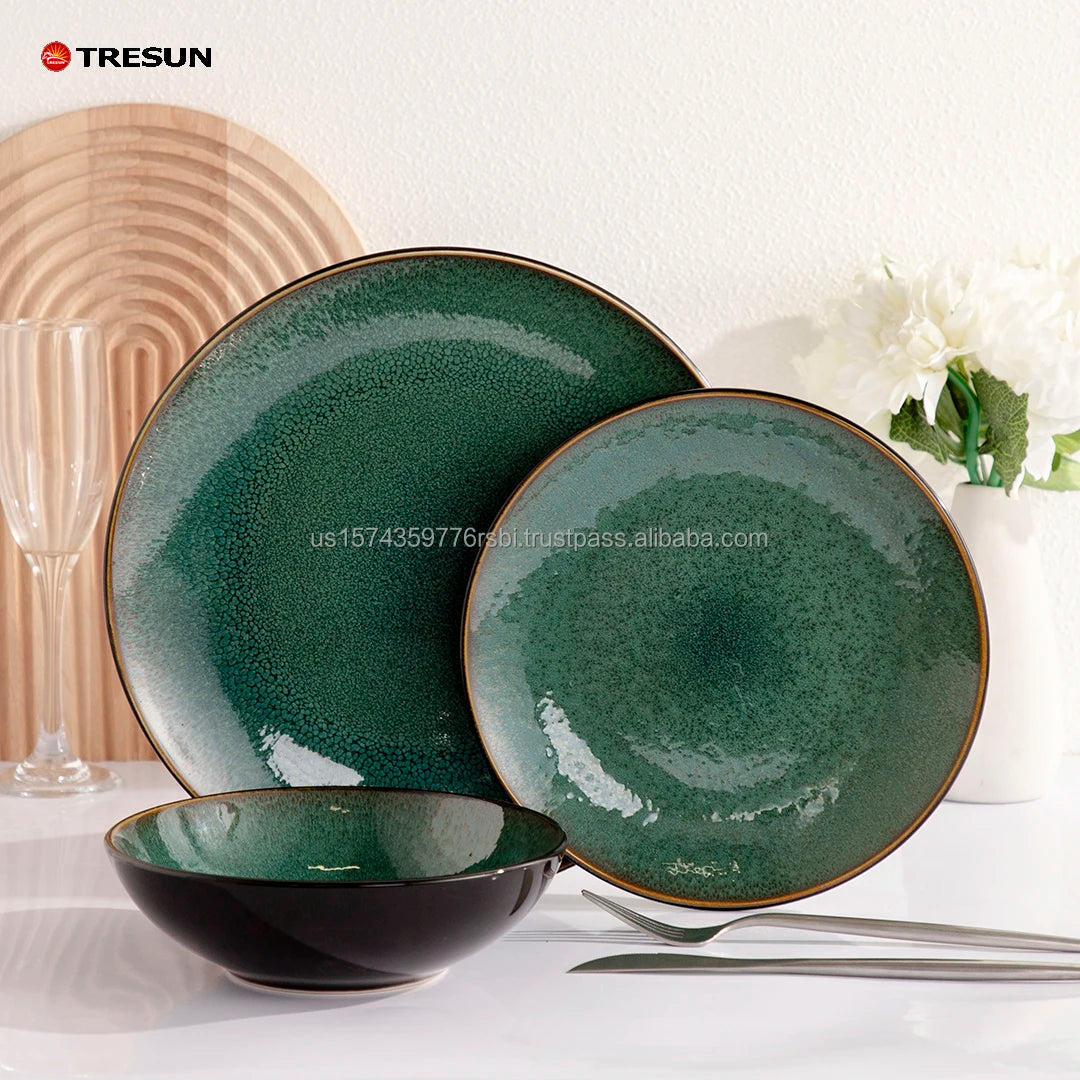 Luxury 16-Piece Eco Friendly Modern Luxury Stoneware Blue Ceramic Dinnerware Set for Hotel Wedding Catering Factory Direct