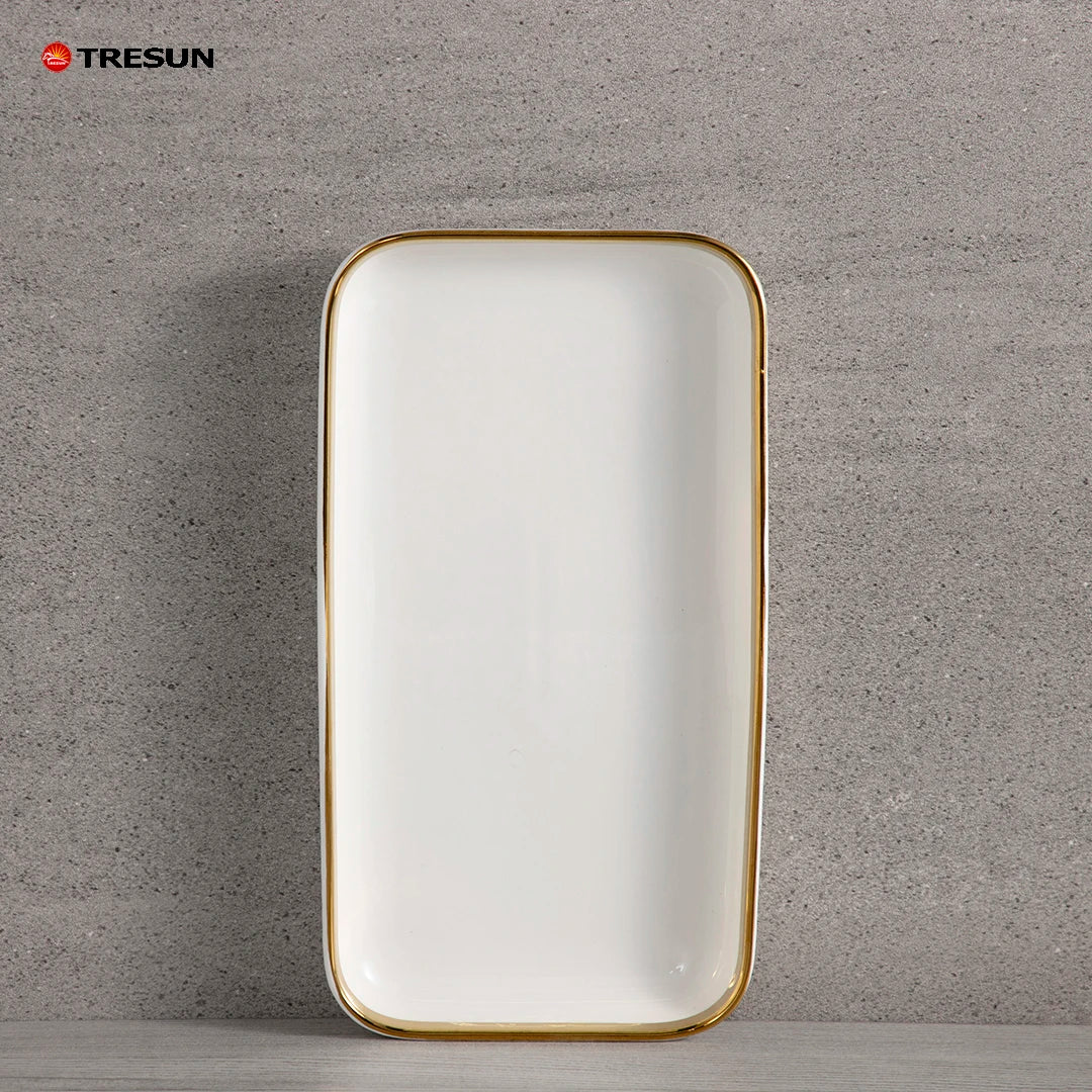 Modern Gold Inlay Design High-End Ceramic Porcelain Dinnerware Set with Dishwasher Safe Utensils Kit for Elegant Home Dinners
