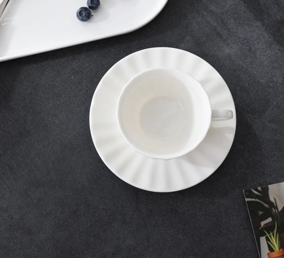 White Porcelain Hotel Custom Cup And Saucer Set Tea Coffee Cup For Restaurant Wedding Wholesale