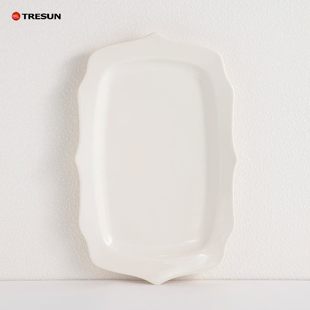 Customized Wholesale Irregular Shape Bone Porcelain Tableware Plain White Luxury Dining Plate Hospitality Plates with Bowl