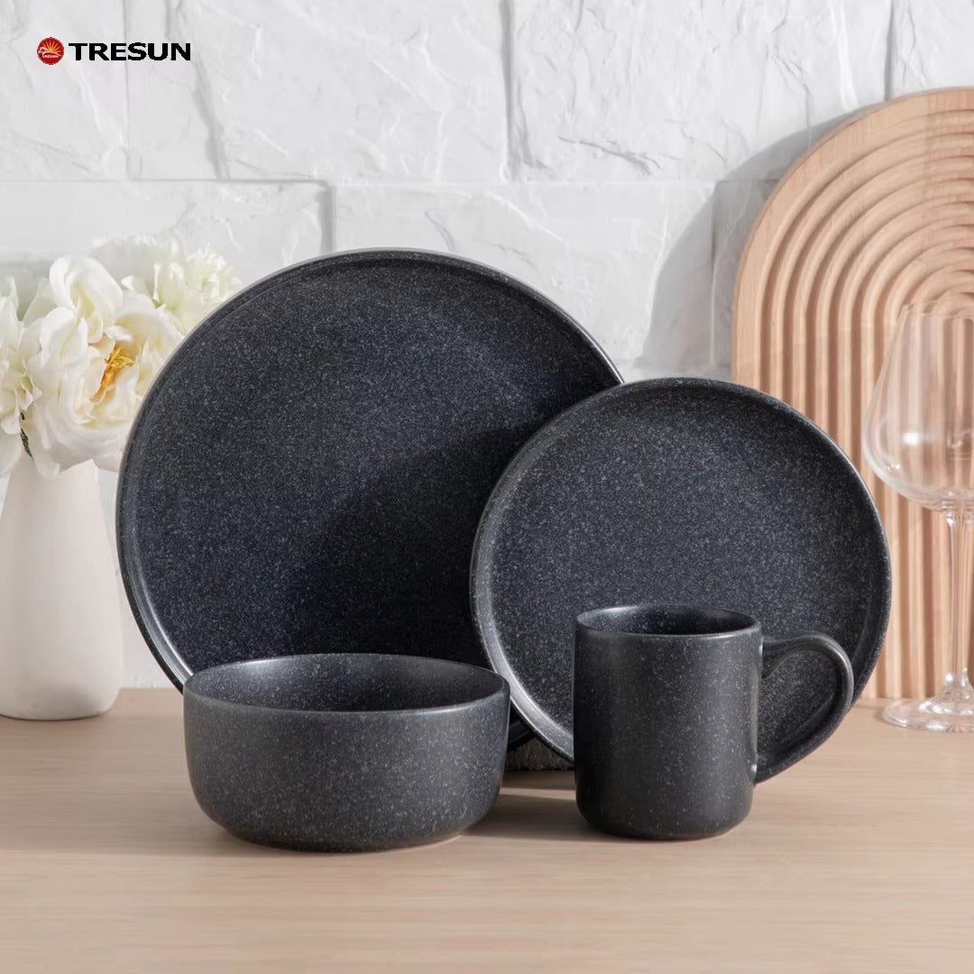 Tresun®16 Pieces Matte Black Stoneware Dinnerware Set | Service for 4